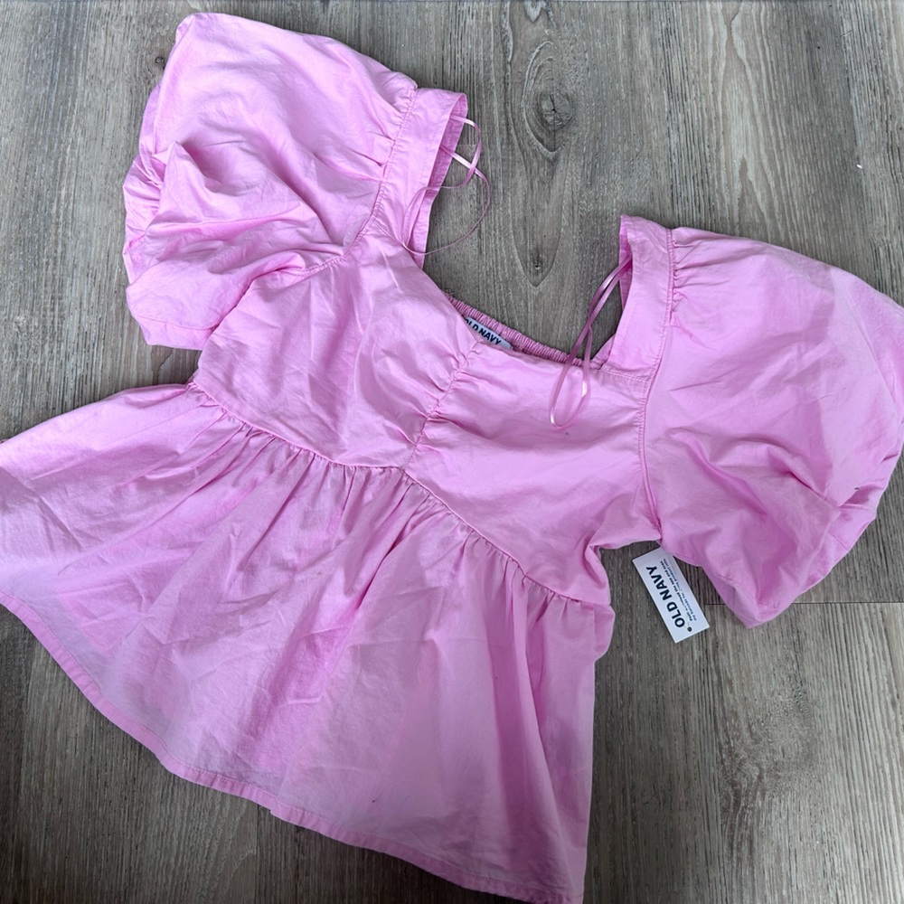 Old Navy Puff Sleeve Top NWT